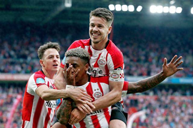 风云突变！英格兰国家队今夜绝杀压哨，荷甲版图或重绘，悬念犹存，身体对抗强度拉满的简单介绍-欧博app